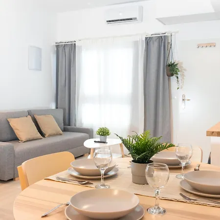 Estudio Con Jacuzzi Privado En El Barrio De Triana Apartmán Sevilla